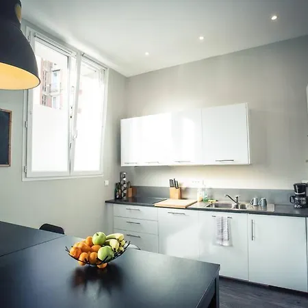 Duplex Spacieux & Confortable Pres Des Quais *